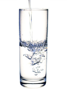 glass-2-filling-with-water-1507886-639x852